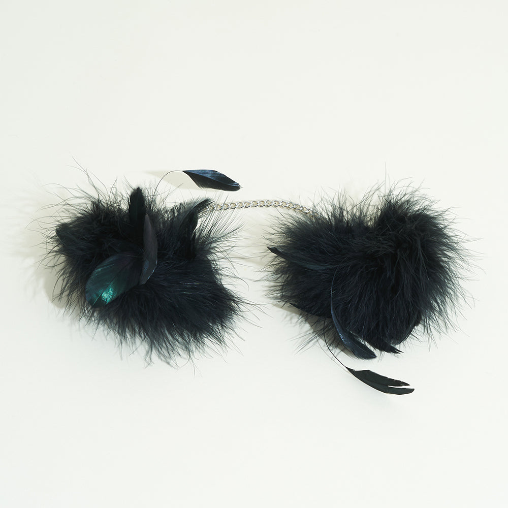 Menottes en plumes zaza Bijoux Indiscrets